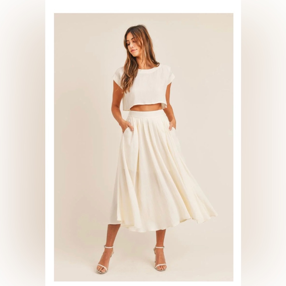 Midi skirt and crop top set